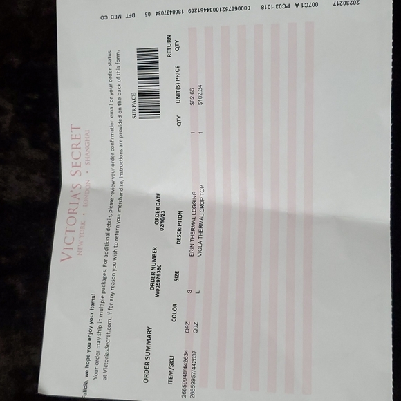 Victoria Secret - Picture 7 of 7